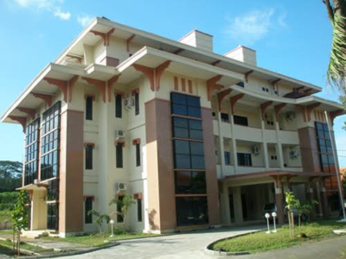 Gedung Direktorat Poltekkes Kemenkes Semarang